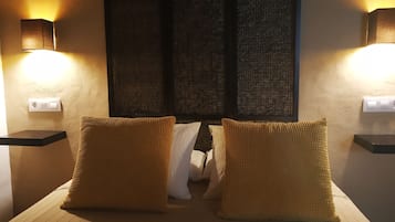 1 habitación, cortinas blackout, cunas y wifi gratis