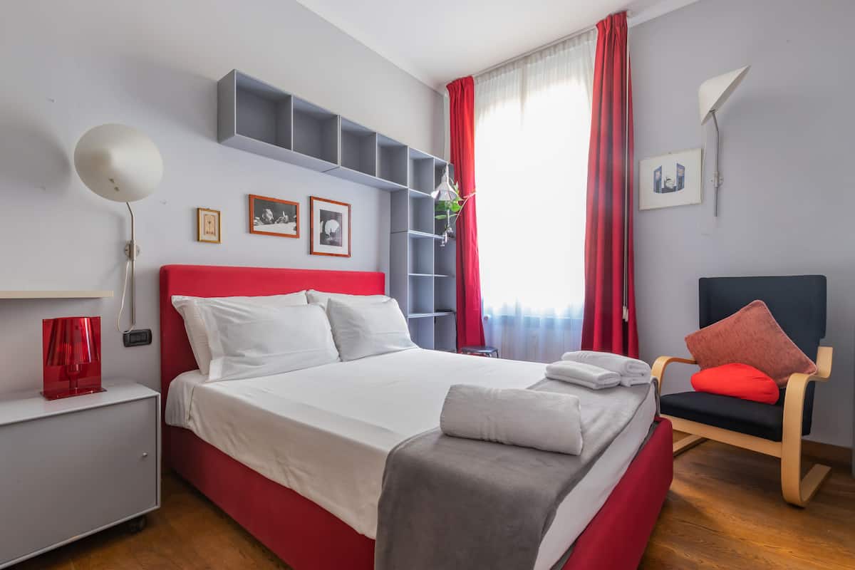 City Apartment (Piazza Risorgimento 3) | 1 camera, biancheria da letto di alta qualità, copriletto in piuma