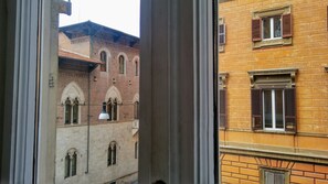 الإطلالة من المنشأة