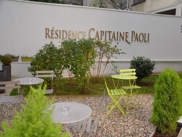 Property grounds - Résidence Capitaine Paoli (Paris)