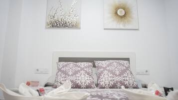 Habitación individual | Escritorio, sistema de insonorización, cunas (de pago)