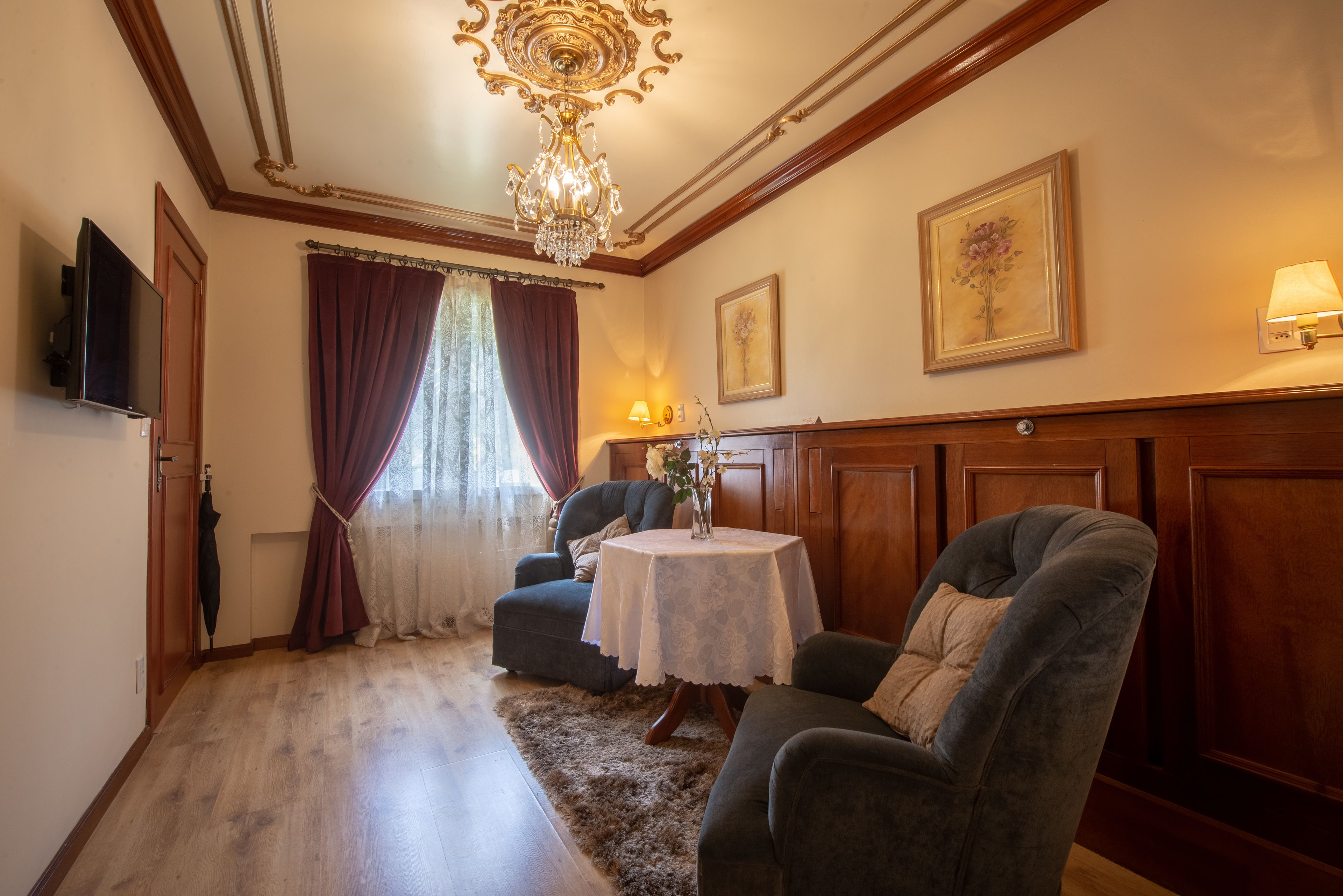 family chalet, private pool | extra beds