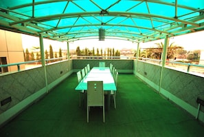Penthouse | Restauration dans la chambre