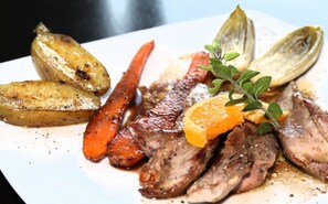 Spécialités Cuisine régionale, restauration en plein air 