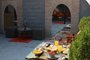 منطقة تناول الإفطار