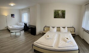 Chambre Double Premium, salle de bains attenante