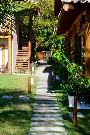 Property grounds - Ravenala Hotel (Porto Seguro)