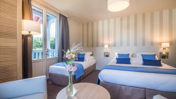 Premium Room | Premium bedding, minibar, in-room safe, desk