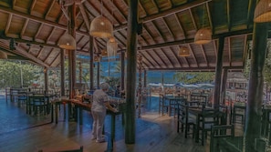 Beach bar