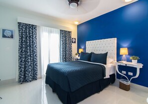 1 bedroom, premium bedding, in-room safe, desk