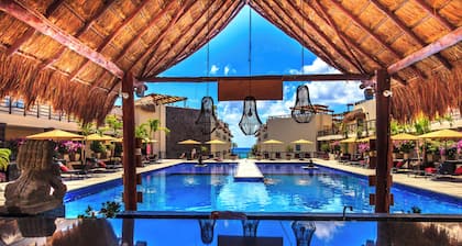 Aldea Thai by Bric