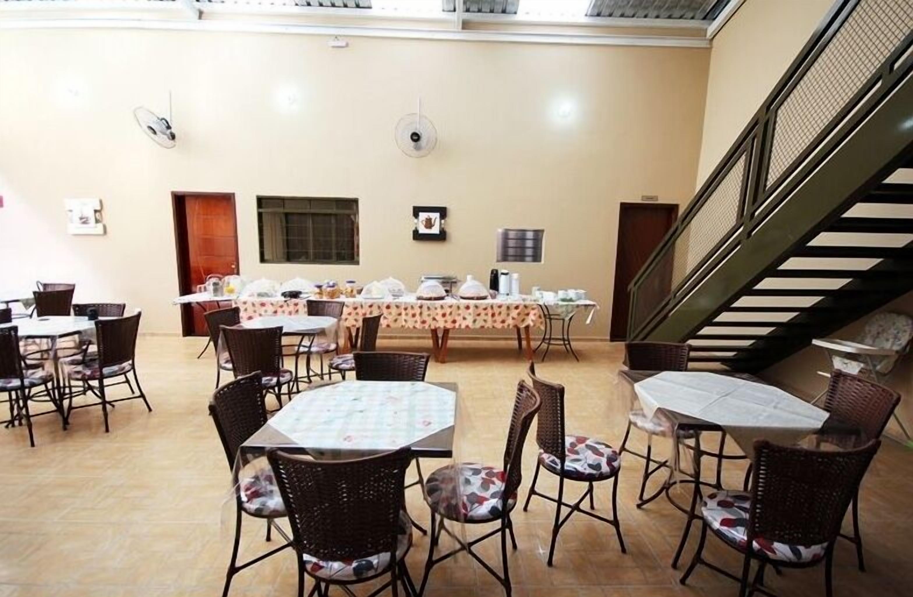 Desayuno buffet incluido todos los días