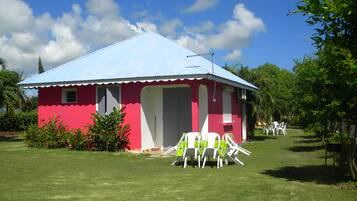 Bungalow | Fer et planche à repasser, lits bébé (en supplément), Wi-Fi gratuit