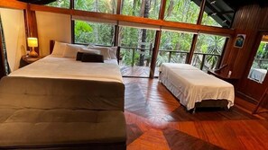 1 habitación, ropa de cama de alta calidad y minibar