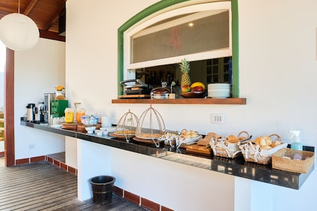 Free daily buffet breakfast. Boutique Hotel Carpe Diem