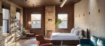 Wm. Mulherin's Sons Hotel