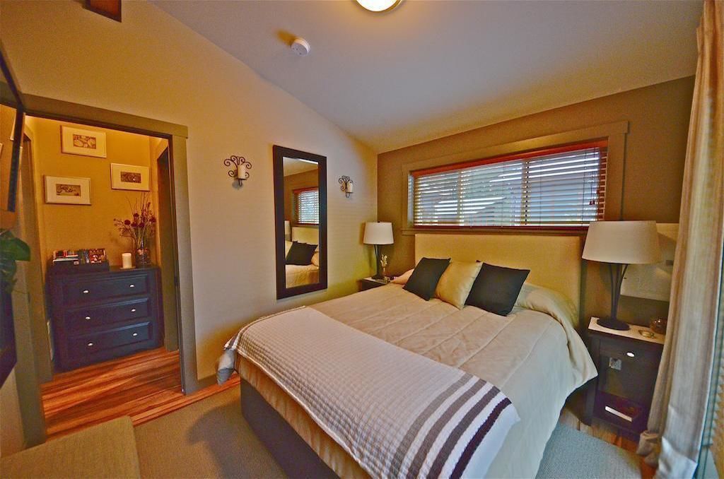 Handsome Dan's Port Renfrew