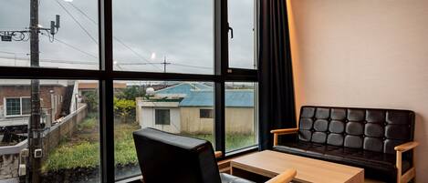 C - Double Twin | Mountain view