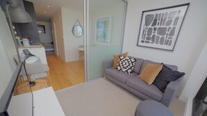 Downtown Apartment with Amazing Views | Living area - Downtown Apartment with Amazing Views (Auckland)