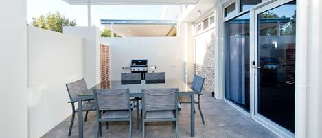 Lejlighed - 2 soveværelser (Police Station) | 2 soveværelser, strygejern/strygebræt, gratis Wi-Fi, sengetøj