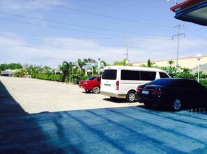 Free self parking