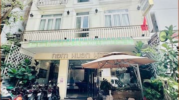 Façana frontal de l'allotjament
