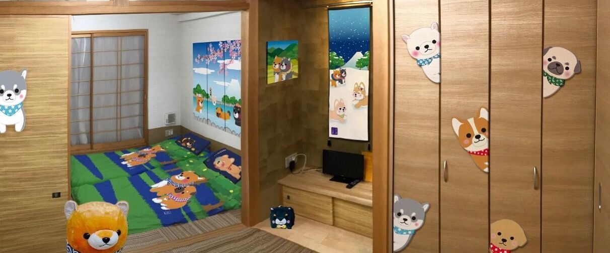 华丽四人房 | 隔音、免费 WiFi、床单