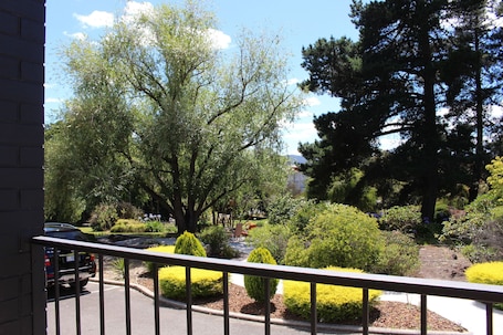 宿舍, 男士专用房, 私人浴室 | 床单