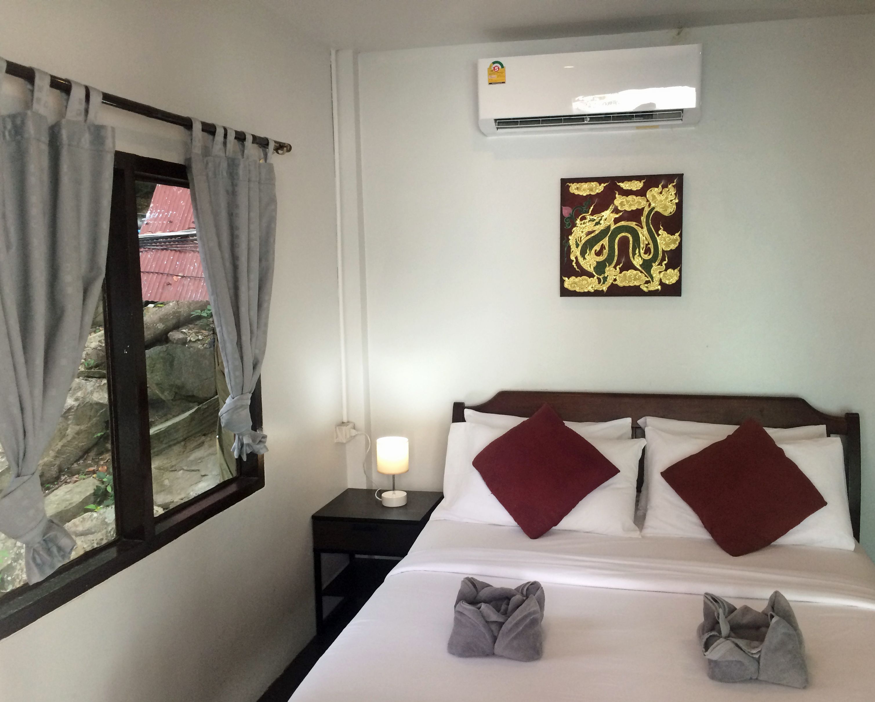 standard double room | in-room safe, free wifi