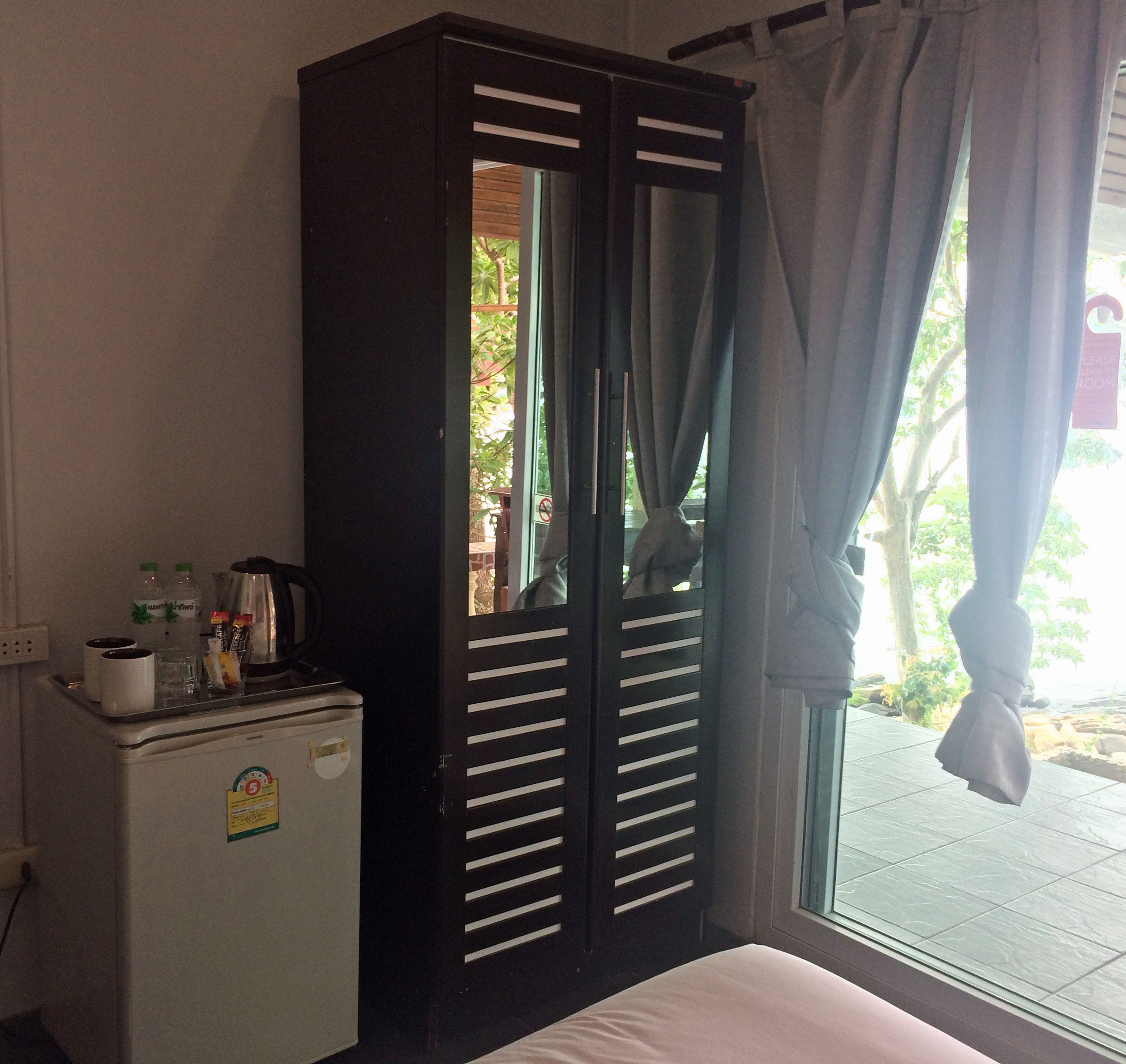 standard double room | room amenity