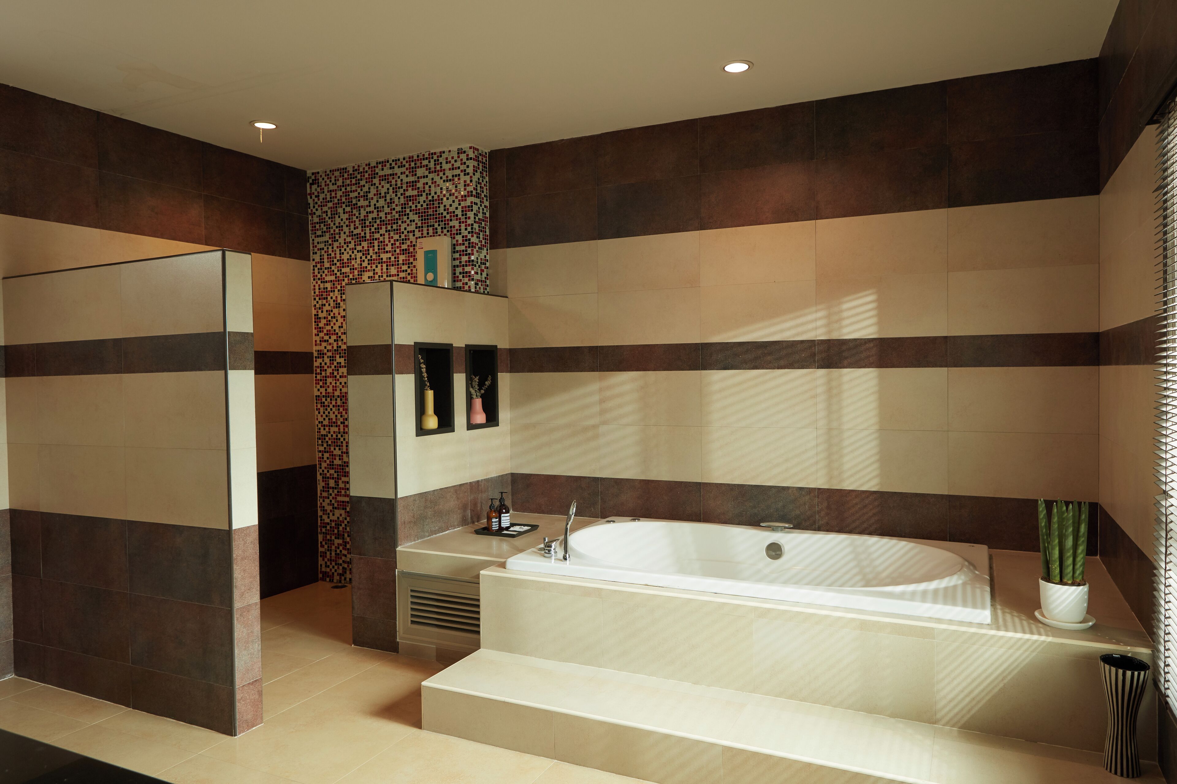 Deluxe Jacuzzi | Badezimmer