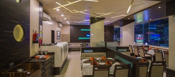 FabHotel Regal Inn Pimpri Chinchwad