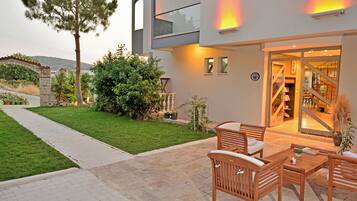 Televisión de pantalla plana