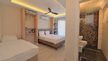 1 habitación, minibar y caja de seguridad en la habitación