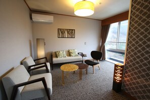 Japanese Western Style Room | Living area | TV