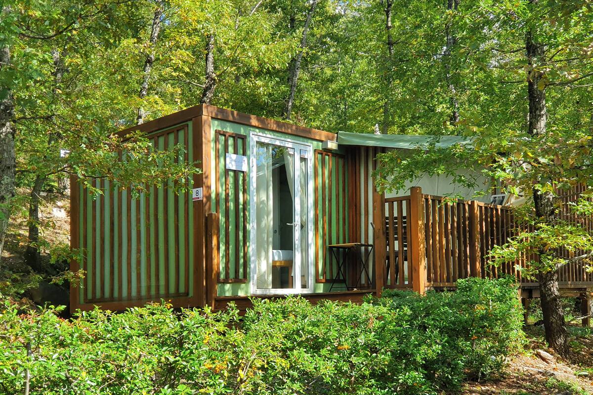 Bungalow, 2 slaapkamers | Individueel gedecoreerd