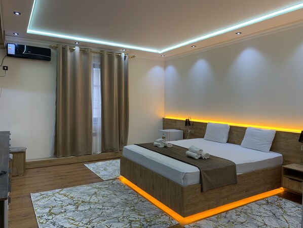 Deluxe Double Room, City View | View from room