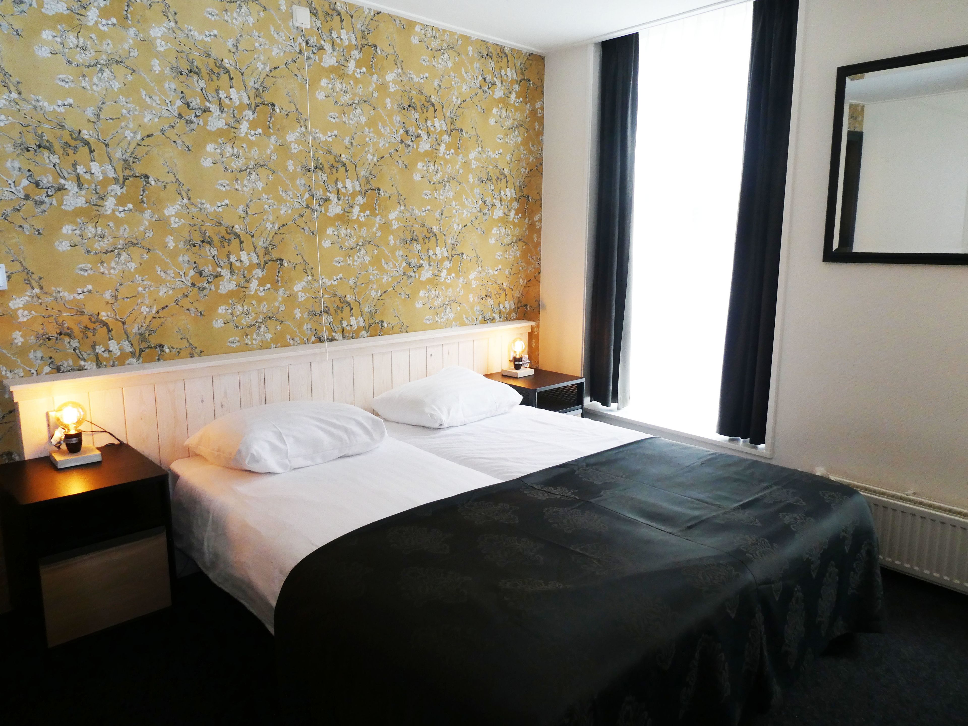 double room | desk, cots/infant beds, rollaway beds, free wifi