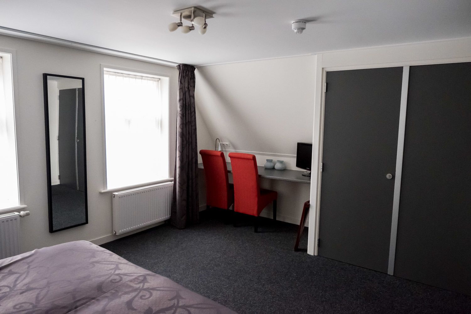 double room | desk, cots/infant beds, rollaway beds, free wifi