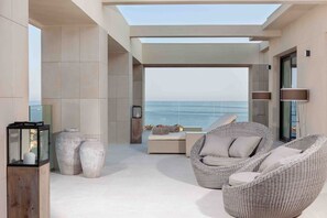 Suite Deluxe, terraza, vistas al mar | Terraza o patio