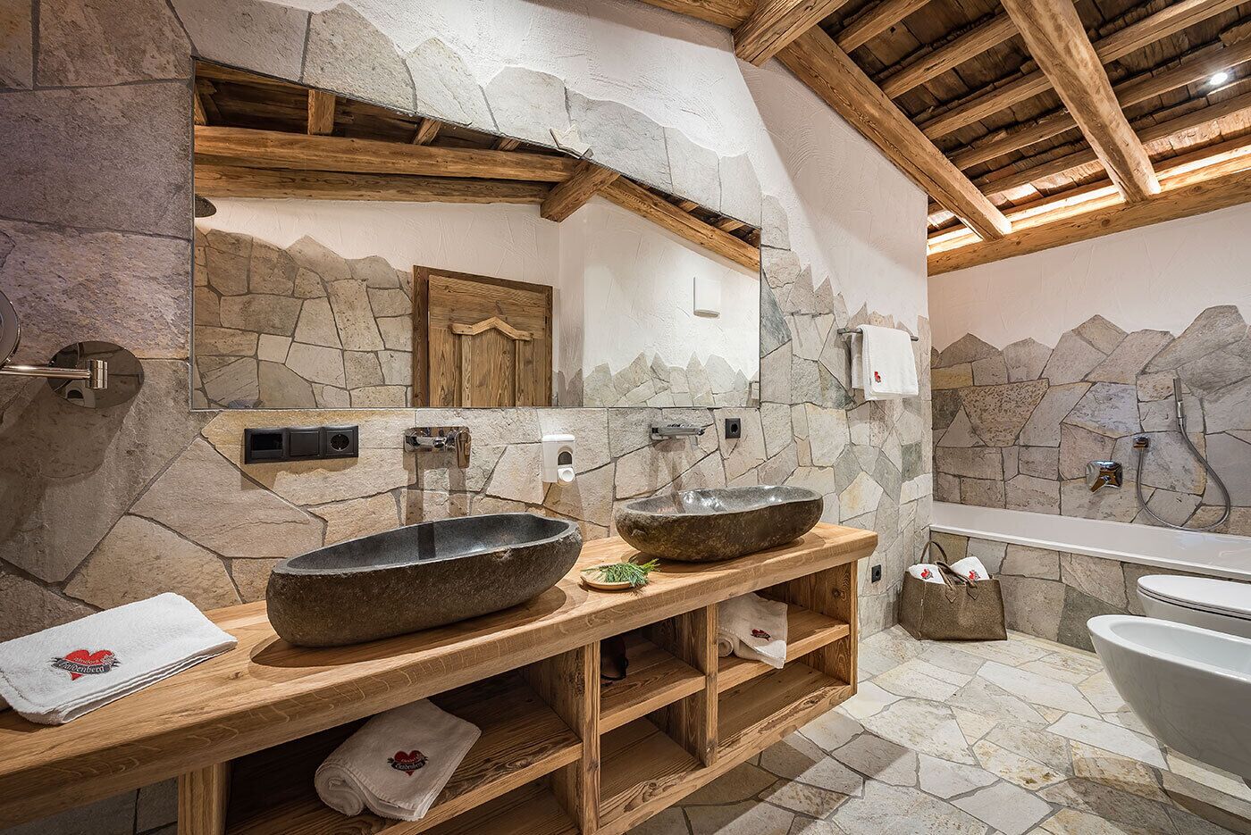 Exclusive Chalet, Sauna, Mountain View | Bathroom