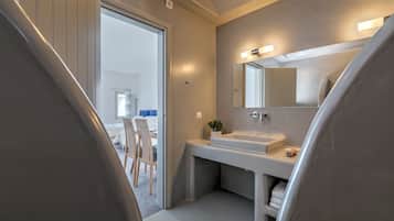 Shower, free toiletries, hair dryer, slippers