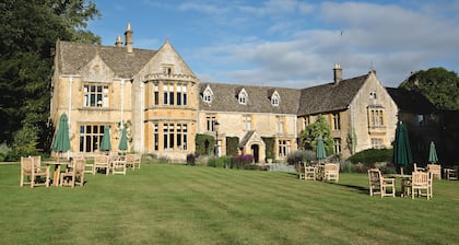 Lords of the Manor Hotel