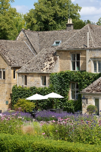 Lords of the Manor Hotel