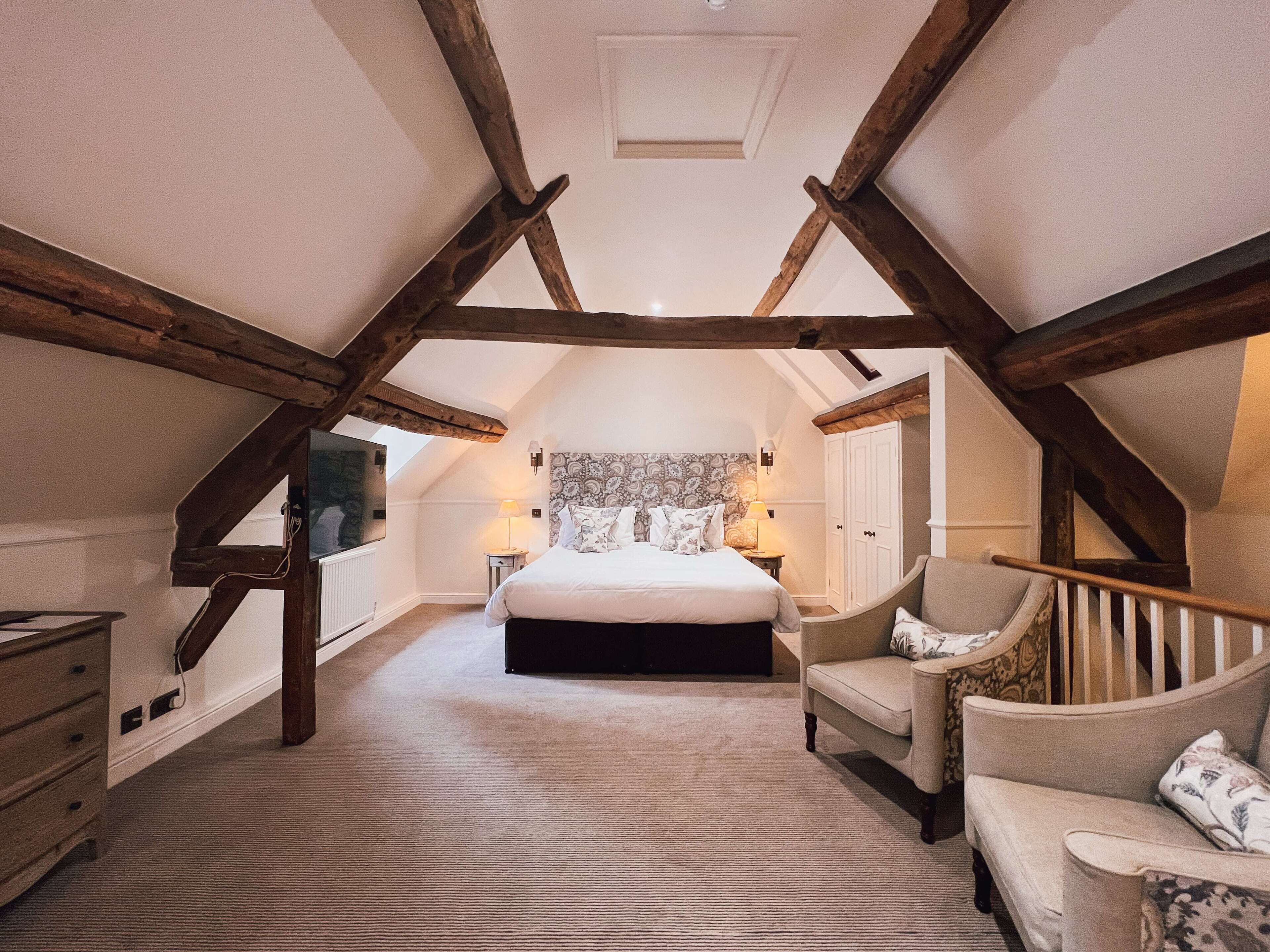 Literie de qualité supérieure, coffres-forts dans les chambres