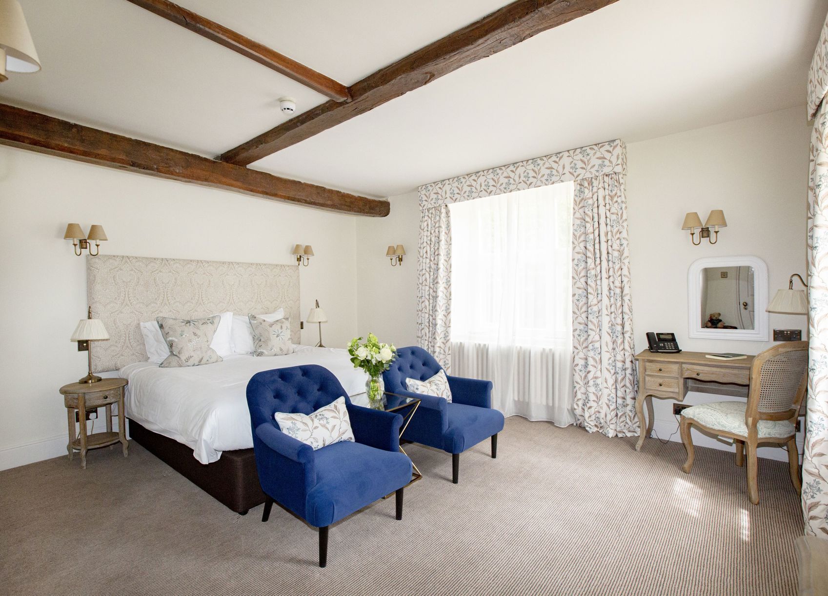 Literie de qualité supérieure, coffres-forts dans les chambres