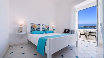 Superior-Doppelzimmer, Meerblick | Terrasse/Patio