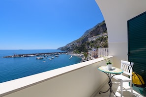Superior-Doppelzimmer, Meerblick | Balkon