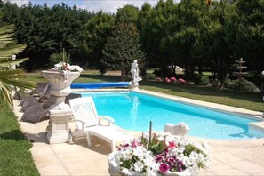 Outdoor pool - Chateau du Mesnil (La Vieille-Lyre)