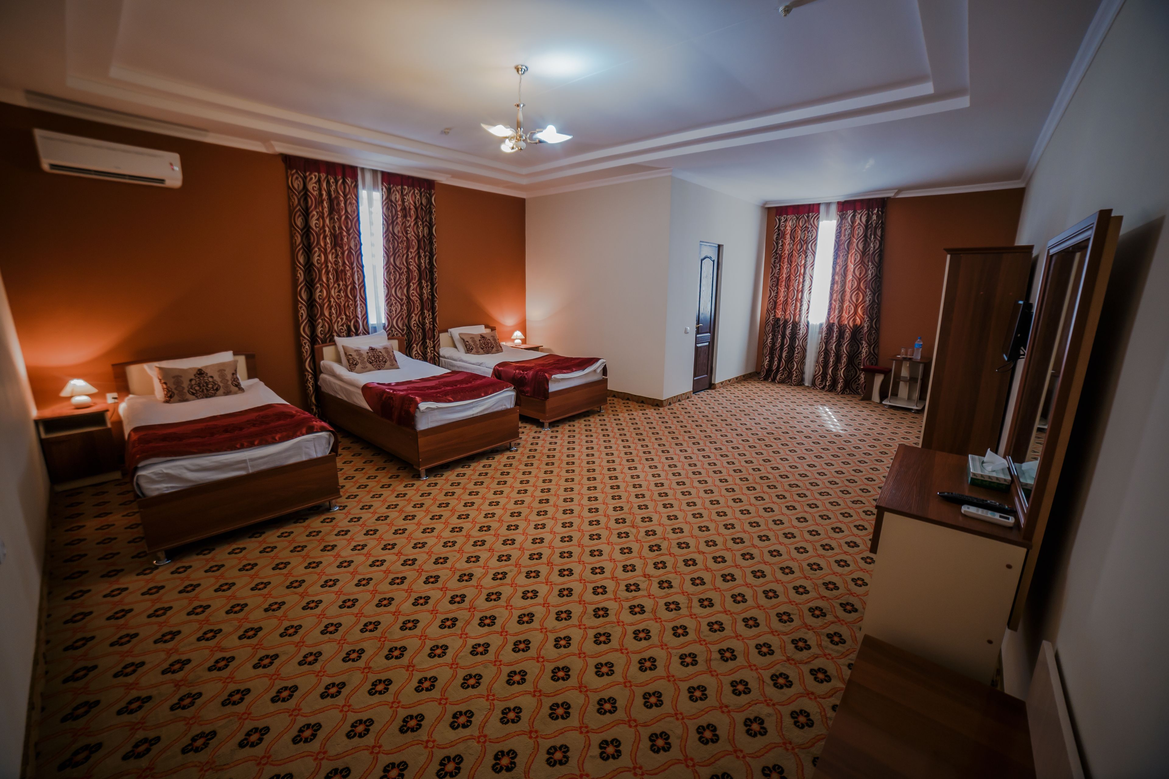 standard triple room | premium bedding, in-room safe, desk, soundproofing